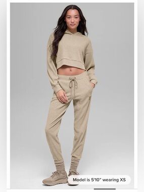 Alo Muse set in Gravel- size M